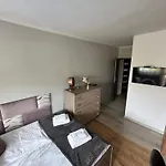 Проживание в семье Goscinne